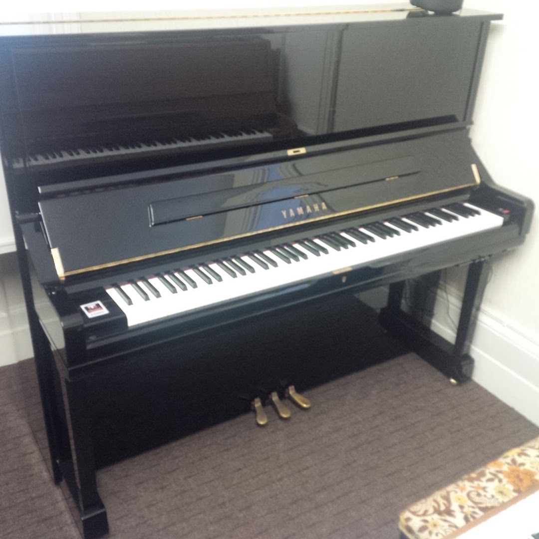 Clive Ellison, piano technician — Photos 6
